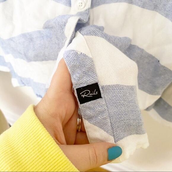 rails blue white thick stripes button up blouse  L - Picture 5 of 8